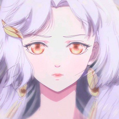 坐肖战前面的导演回应假装合照